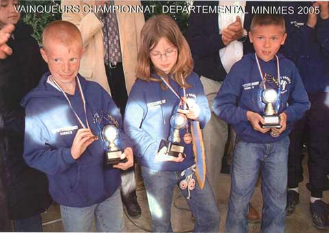 Les champions minimes de l'école de pétanque de Vannes