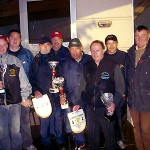 Remises des coupes et fanions aux finalistes