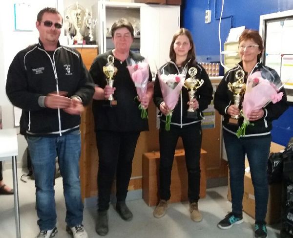 championnes de petanque de neulliac plein fer