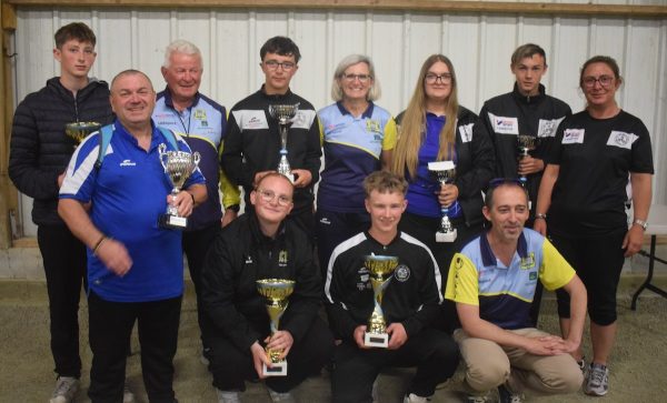 Champions et Vice-champions du Morbihan de pétanque en triplette junior 2026 à Josselin